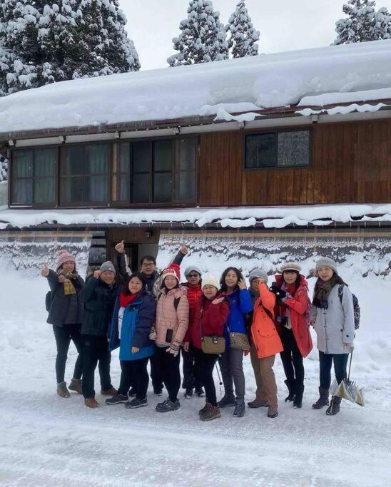 דירות Way Shirakawago - Private, Free Parking And Newly Opened 2022 Way Shirakawago מראה חיצוני תמונה