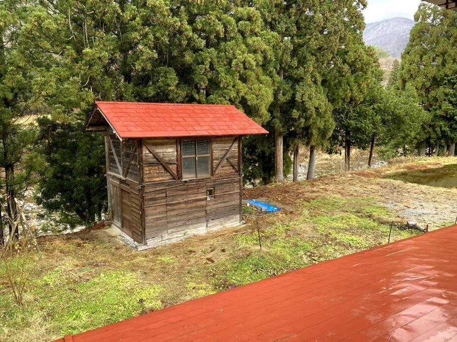 דירות Way Shirakawago - Private, Free Parking And Newly Opened 2022 Way Shirakawago מראה חיצוני תמונה